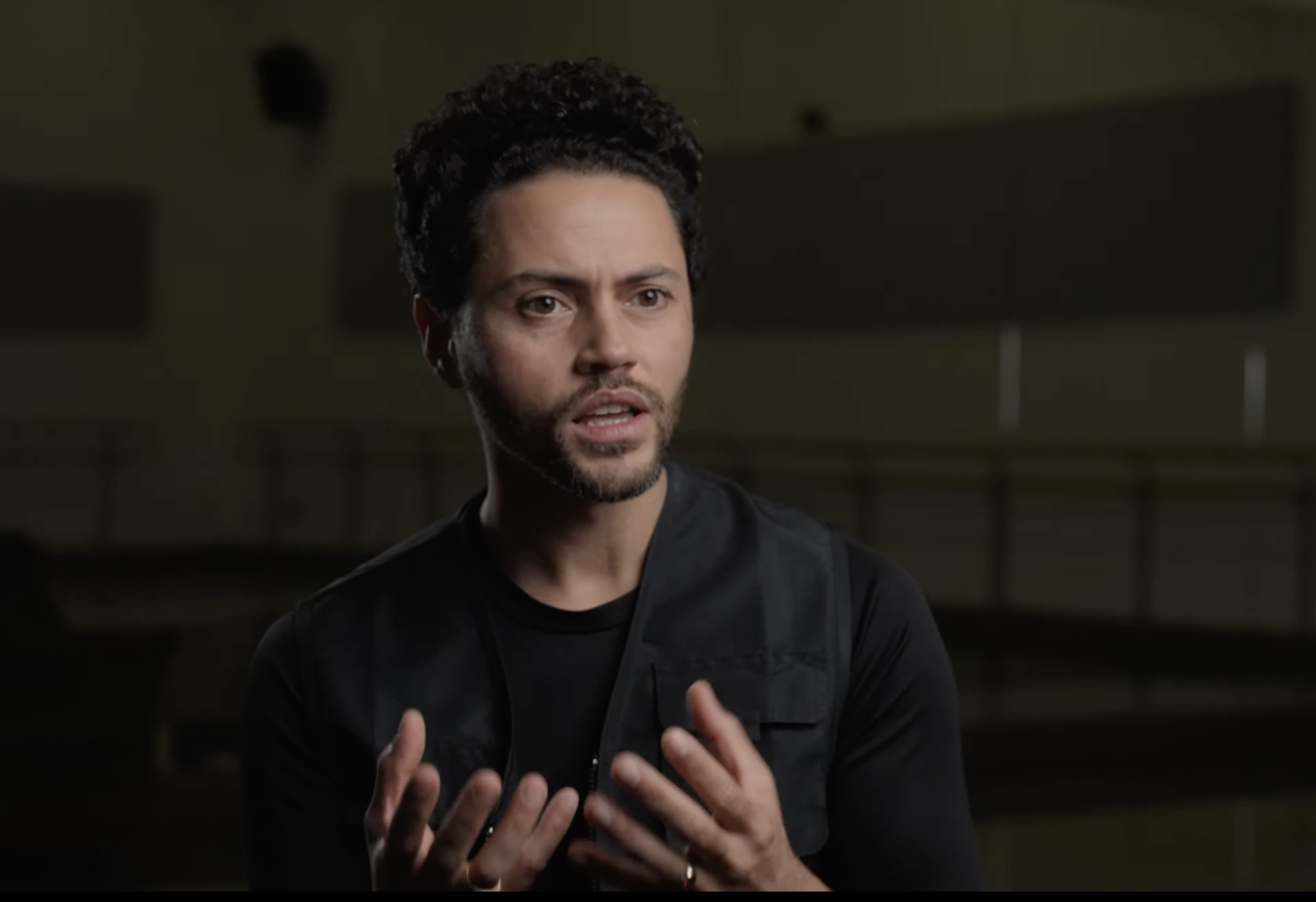 'Requiem' rehearsal video - Phoenix Dance Theatre